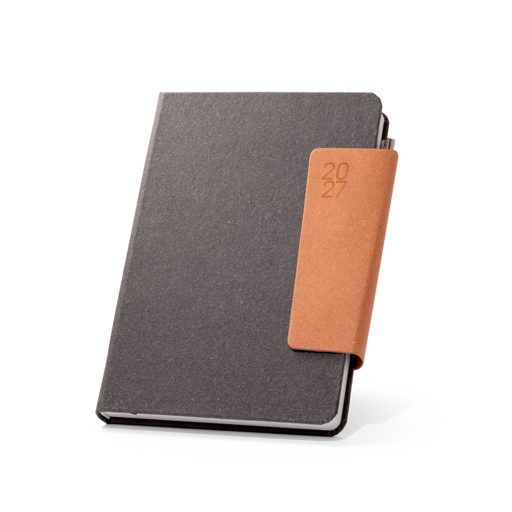 TAGORE A5. Agenda A5 em pele (58% reciclada) personalizado