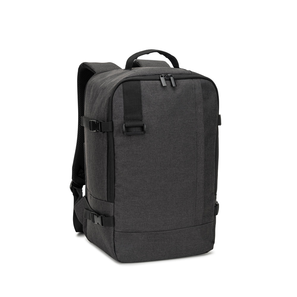 CIES. Mochila desenvolvida para cumprir as dimensões exigidas pelas companhias aéreas em poliéster reciclado 600D de alta densidade com acabamento repelente à água (20 L) personalizado