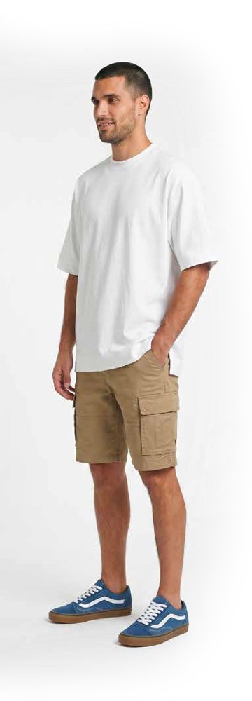 Oversized Japonesa · Essentials personalizado com a sua marca