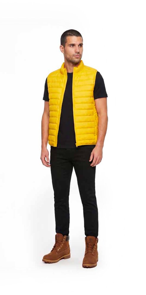 Colete Puffer · Essentials personalizado com a sua marca