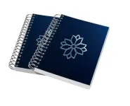 Caderneta · Capa Maleável Wire o · Abertura Horizontal · Capa Couchê 250g e Miolo Ap 75g · Lam Fosca Fr e Hotstamping Fr personalizado com a sua marca