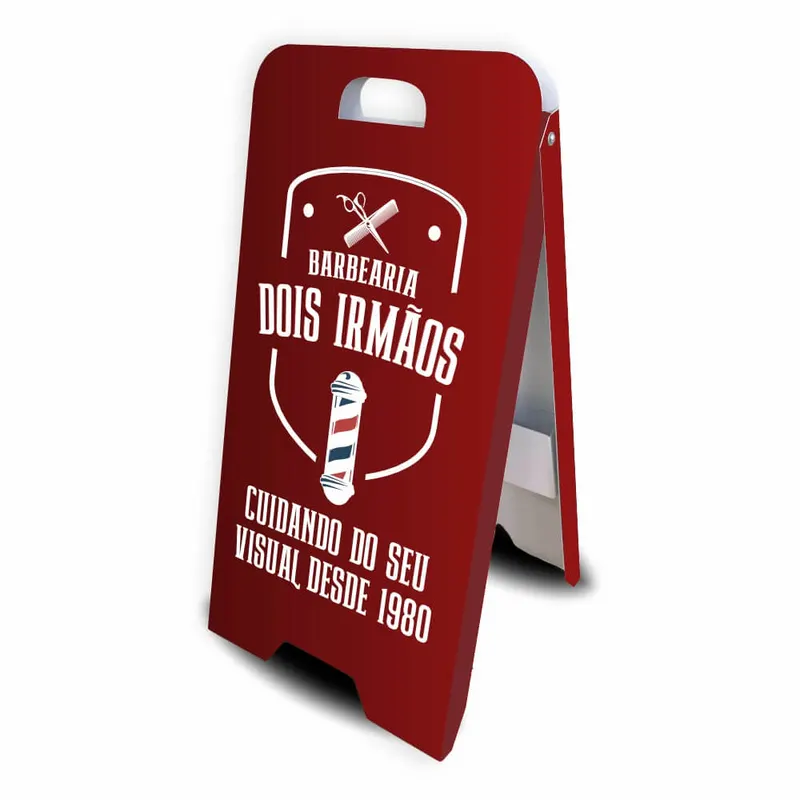 Balcoes Pdv Quiosques Cavaletes e Expositores · Cavalete personalizado com a sua marca