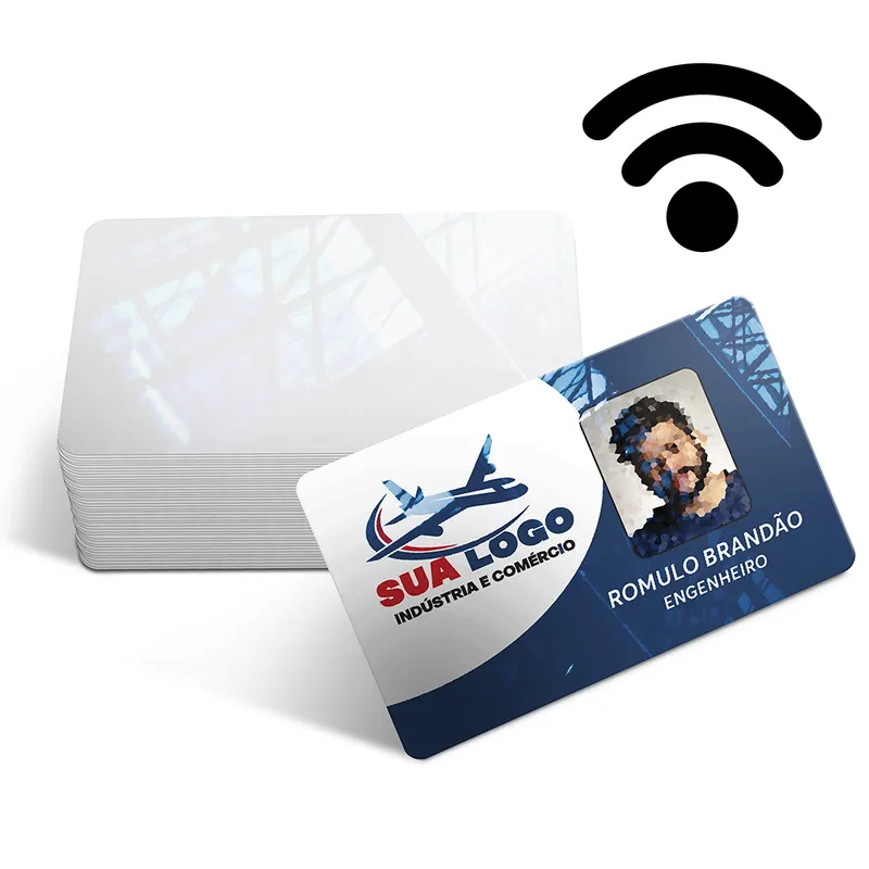 Cracha de Proximidade · Pvc personalizado com a sua marca