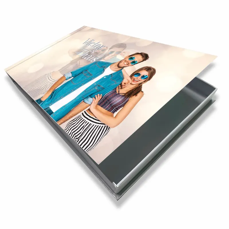 Fotolivros Ou Photobooks · Capa Dura · Case para Photobooks personalizado com a sua marca